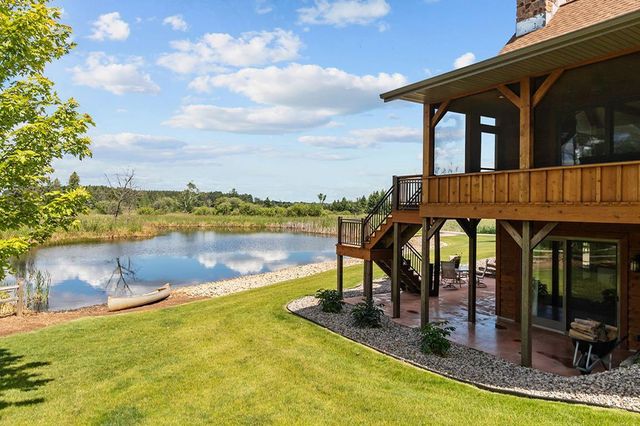 N4003 MARSH ROAD, New London, WI 54961