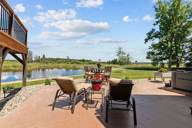 N4003 MARSH ROAD, New London, WI 54961