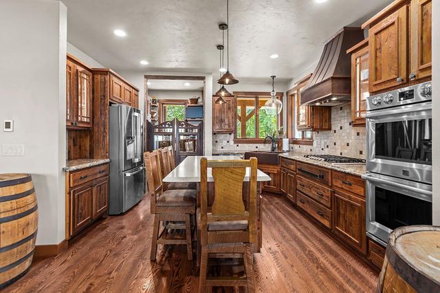 N4003 MARSH ROAD, New London, WI 54961