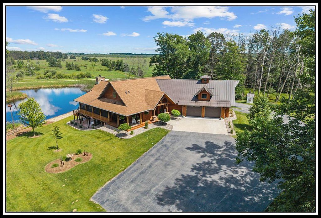 N4003 MARSH ROAD, New London, WI 54961