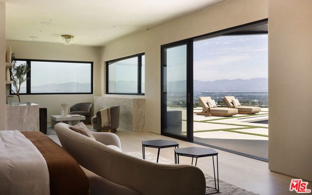 16401 Mulholland Drive, Los Angeles, CA 90049