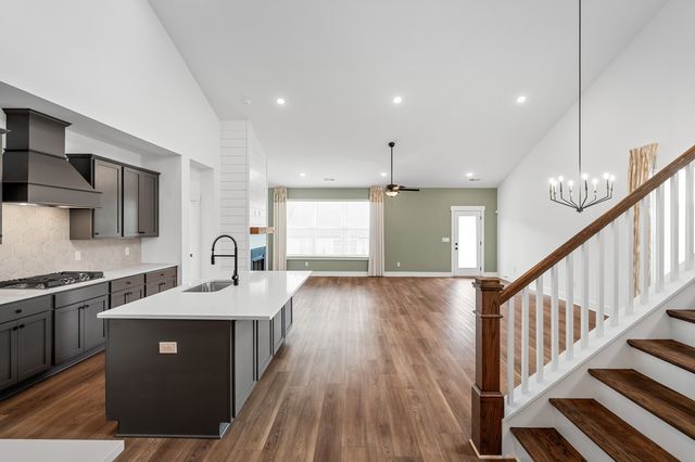 360 Turfway Park, Gallatin, TN 37066