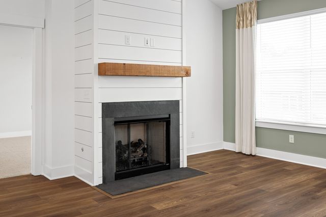 360 Turfway Park, Gallatin, TN 37066