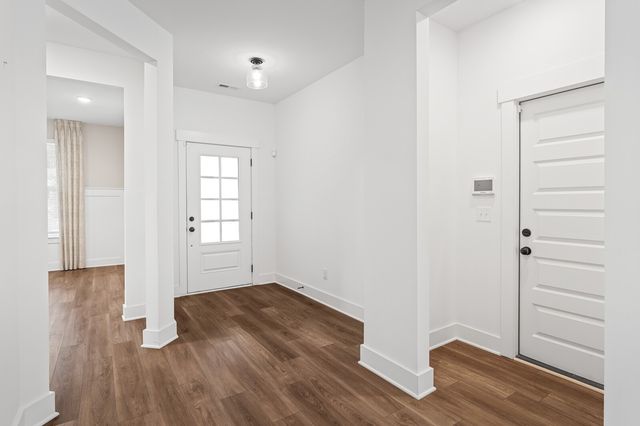 360 Turfway Park, Gallatin, TN 37066