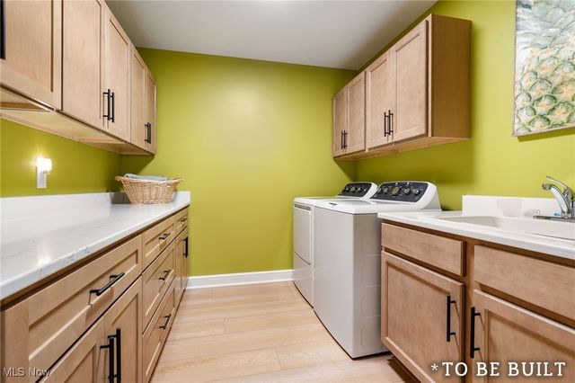 844 Easthill Street SE, North Canton, OH 44720