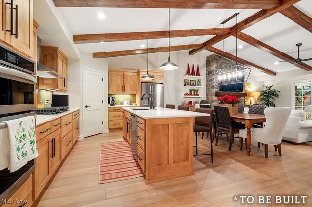 844 Easthill Street SE, North Canton, OH 44720