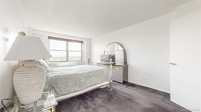 6120 Grand Central Parkway A704, Forest Hills, NY 11375