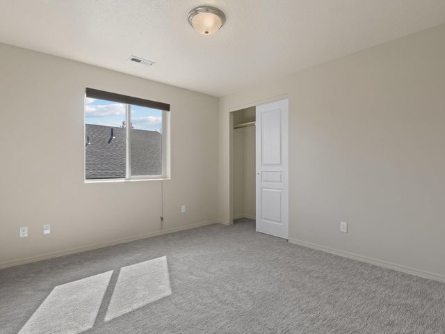 7108 S Park Ridge Blvd, Spokane, WA 99224