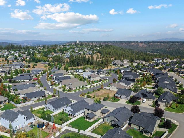 7108 S Park Ridge Blvd, Spokane, WA 99224