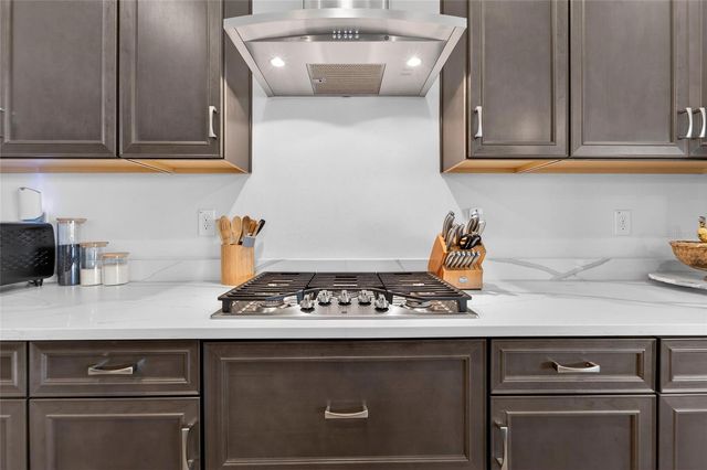 5604 WAYFARER AVENUE, Apollo Beach, FL 33572