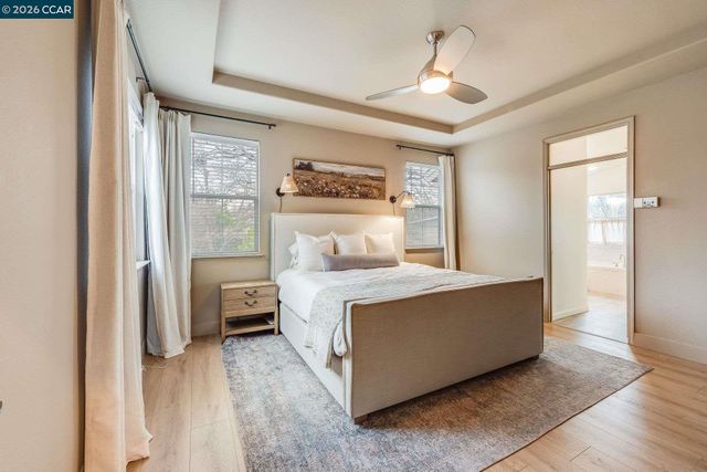 942 Monet Cir, Walnut Creek, CA 94597