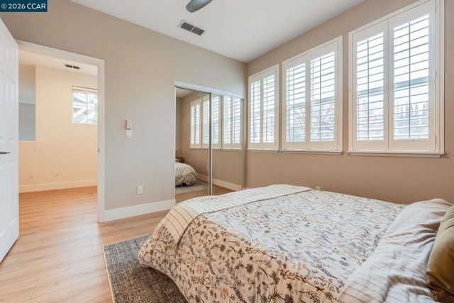 942 Monet Cir, Walnut Creek, CA 94597