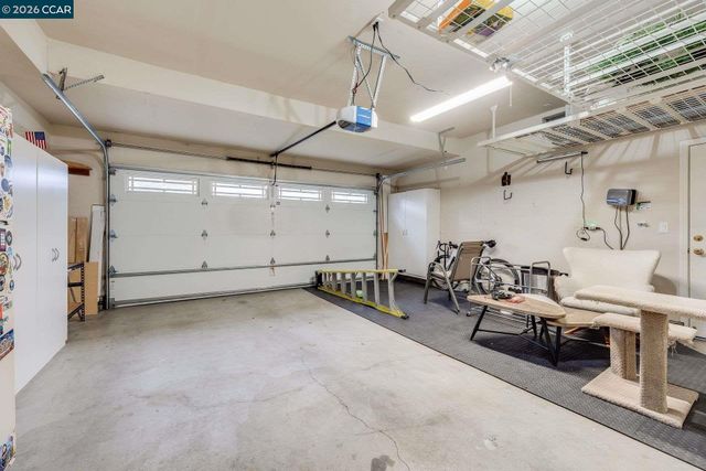 942 Monet Cir, Walnut Creek, CA 94597