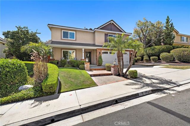 8 Las Pisadas, Rancho Santa Margarita, CA 92688