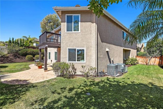 8 Las Pisadas, Rancho Santa Margarita, CA 92688