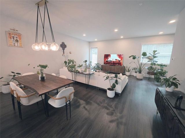 8020 Linfield Way, Atlanta, GA 30350