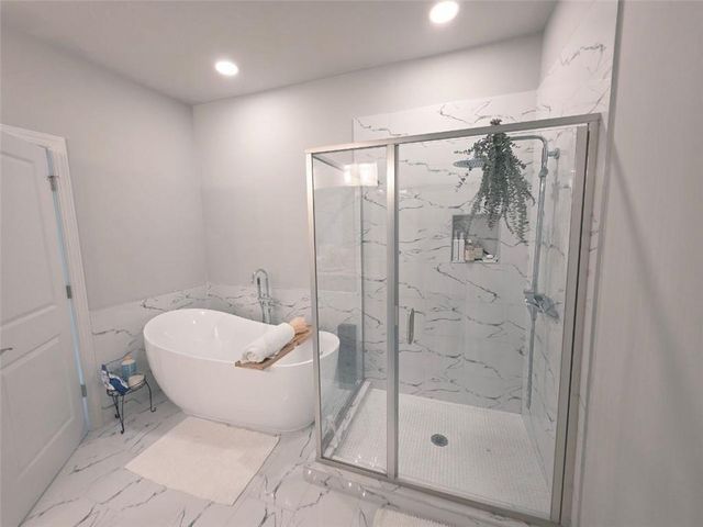 8020 Linfield Way, Atlanta, GA 30350