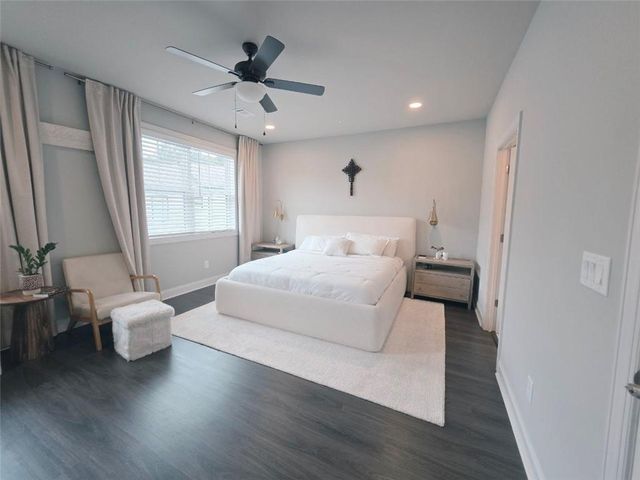 8020 Linfield Way, Atlanta, GA 30350