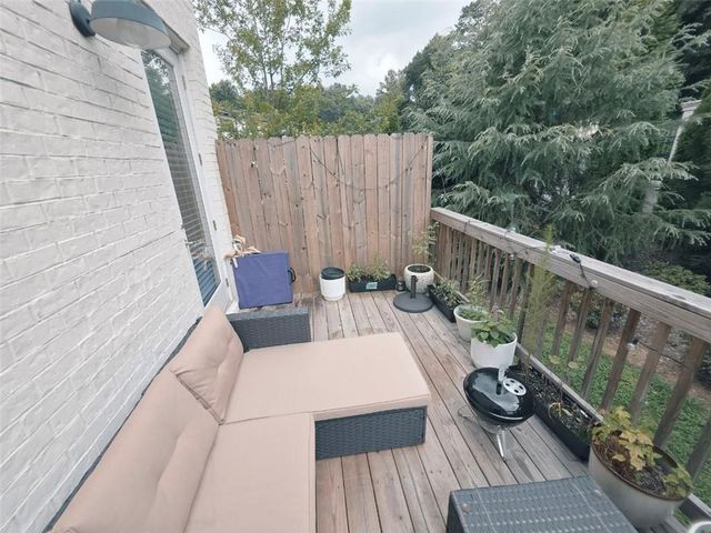 8020 Linfield Way, Atlanta, GA 30350