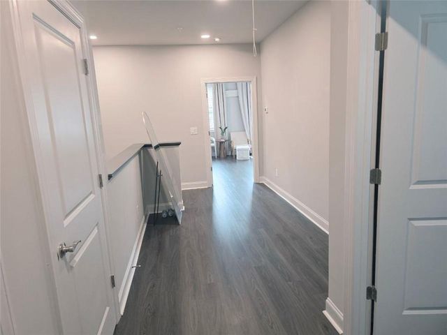 8020 Linfield Way, Atlanta, GA 30350
