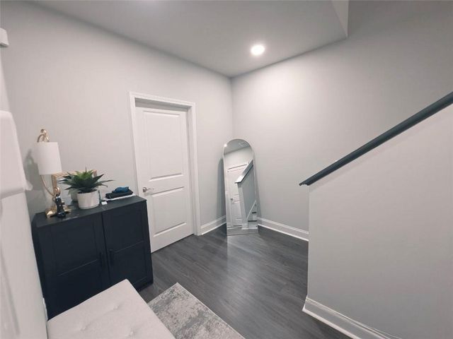 8020 Linfield Way, Atlanta, GA 30350