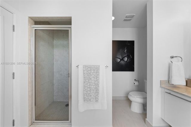 1900 N Bayshore Dr PH 4902, Miami, FL 33132