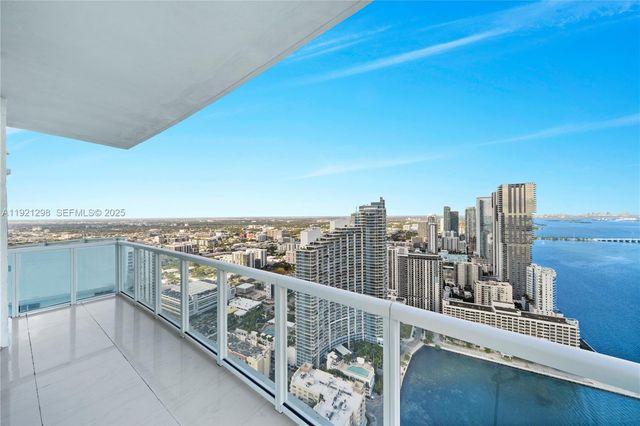 1900 N Bayshore Dr PH 4902, Miami, FL 33132