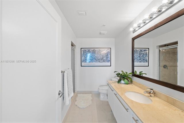 1900 N Bayshore Dr PH 4902, Miami, FL 33132