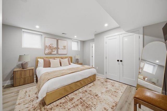 174 Walnut Street 1, Somerville, MA 02145