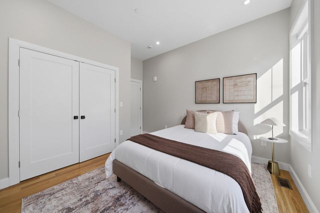 174 Walnut Street 1, Somerville, MA 02145