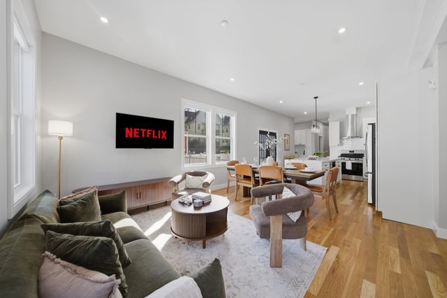 174 Walnut Street 1, Somerville, MA 02145