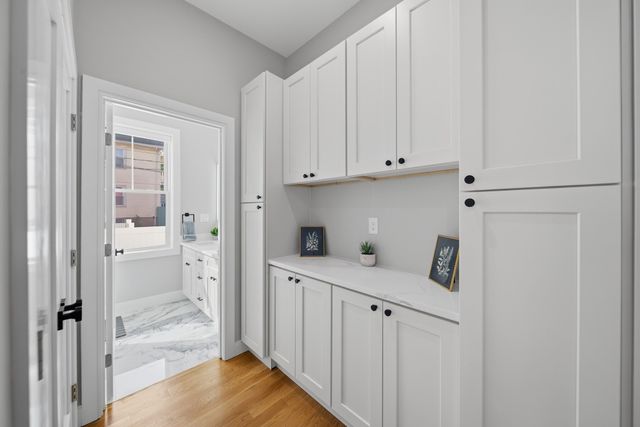 174 Walnut Street 1, Somerville, MA 02145