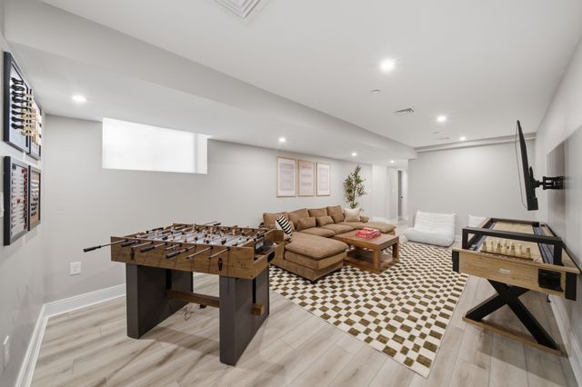 174 Walnut Street 1, Somerville, MA 02145