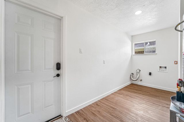 2801 Coy Drive, Deer Park, TX 77536