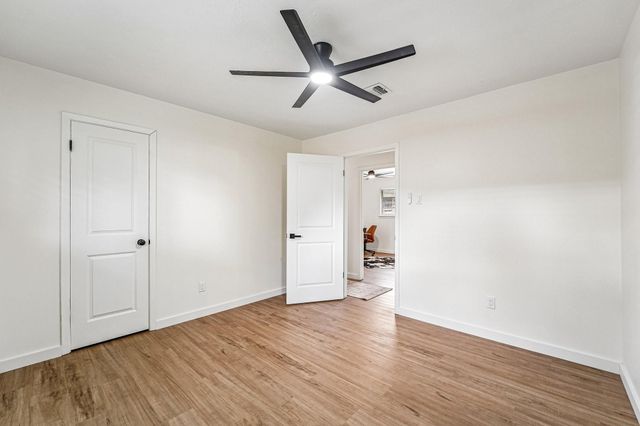 2801 Coy Drive, Deer Park, TX 77536