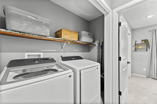 7738 Garnett Street, Lenexa, KS 66214