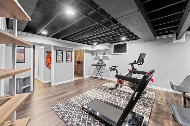 7738 Garnett Street, Lenexa, KS 66214