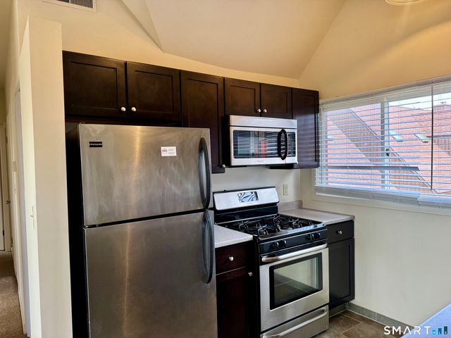 112 Montoya Drive 112, Branford, CT 06405