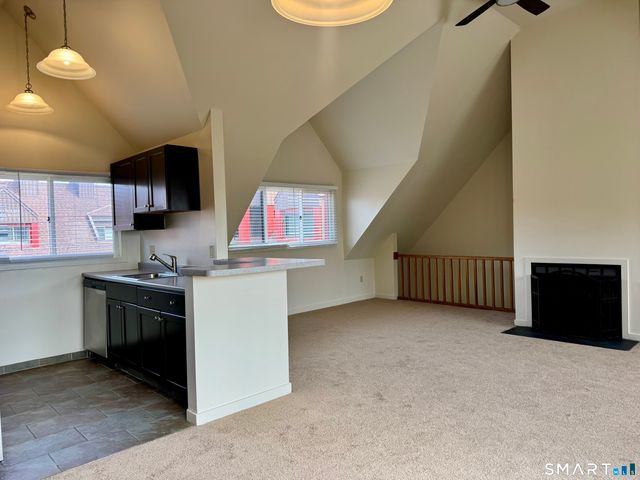 112 Montoya Drive 112, Branford, CT 06405