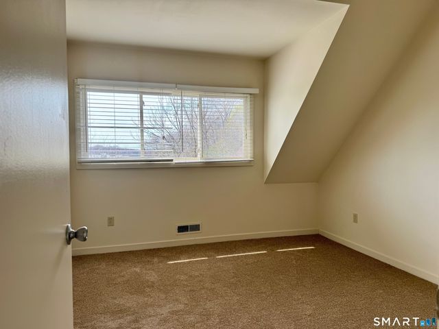 112 Montoya Drive 112, Branford, CT 06405