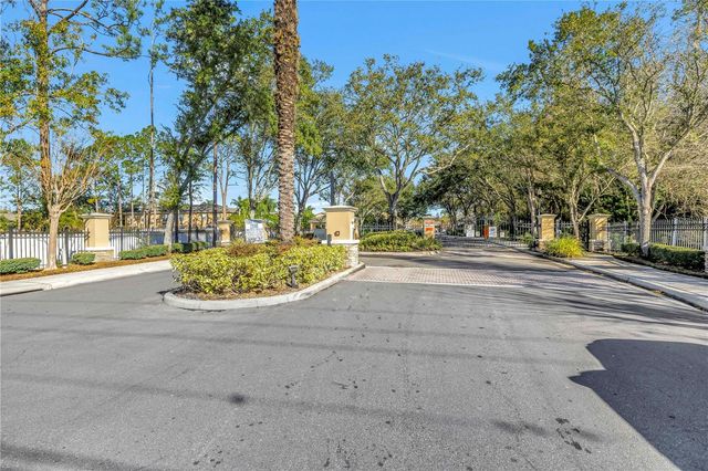 8517 EDGEWATER PLACE BOULEVARD, Tampa, FL 33615