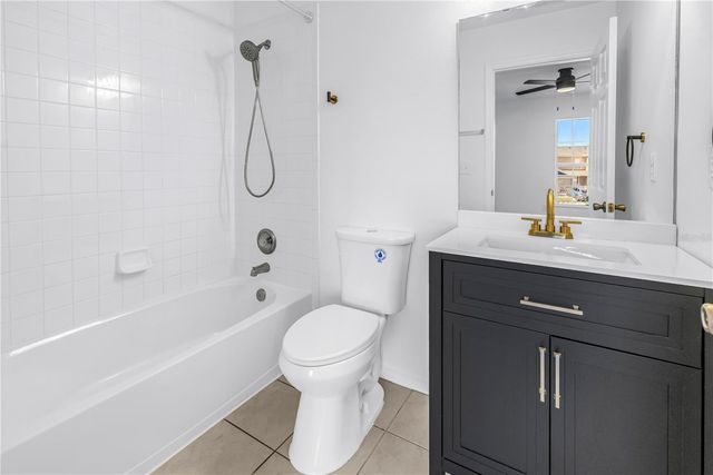 8517 EDGEWATER PLACE BOULEVARD, Tampa, FL 33615