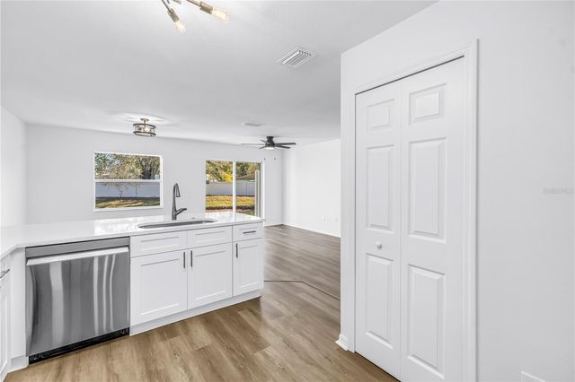 8517 EDGEWATER PLACE BOULEVARD, Tampa, FL 33615