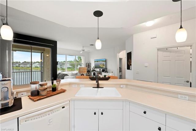 9670 Village View BLVD 201, Bonita Springs, FL 34135