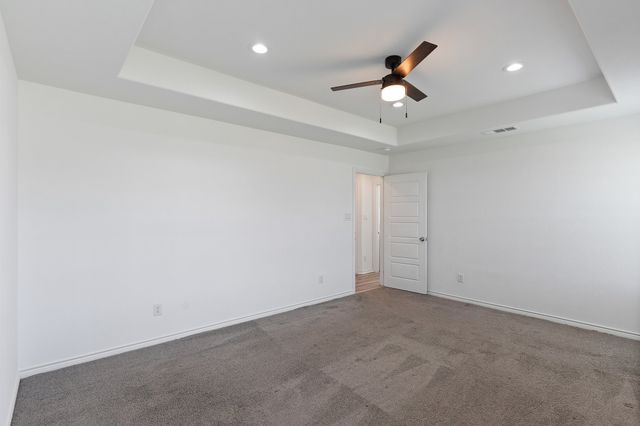 810 S MAIN Street, Kemp, TX 75143