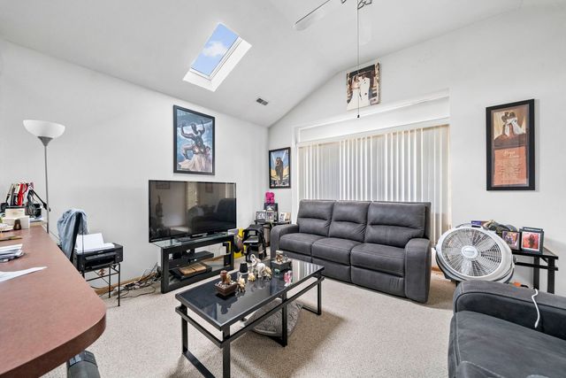 2716 W POLK Street, Chicago, IL 60612