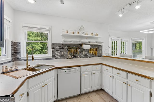 5788 Mason Jones Drive, Powder Springs, GA 30127