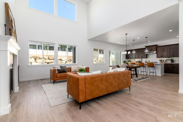 1052 W Switchgrass Dr, Meridian, ID 83642
