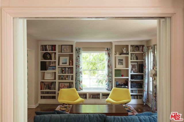 881 Cumberland Road, Glendale, CA 91202