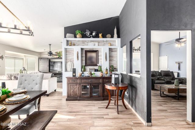 7185 W Resthaven Place, Tucson, AZ 85757